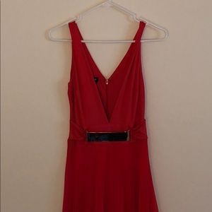 Bebe V pleated gown